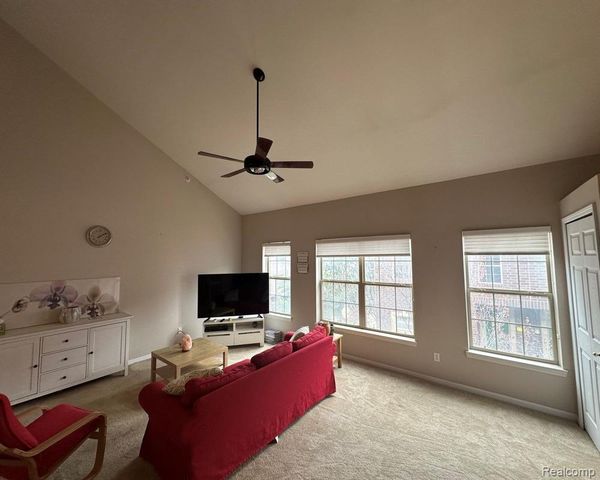 7 GEORGETOWN, Dearborn, MI 48126