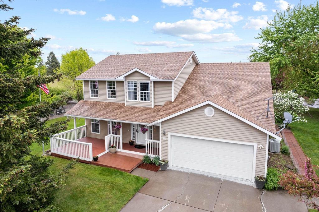 215 S Fairchild St, Medical Lake, WA 99022