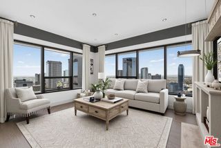 1100 Wilshire Boulevard 2811, Los Angeles, CA 90017