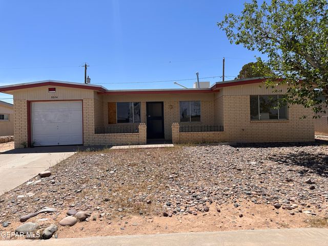 5604 SARAH ANNE Avenue, El Paso, TX 79924