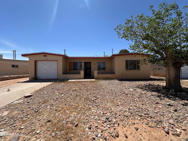 5604 SARAH ANNE Avenue, El Paso, TX 79924