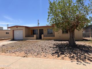 5604 SARAH ANNE Avenue, El Paso, TX 79924