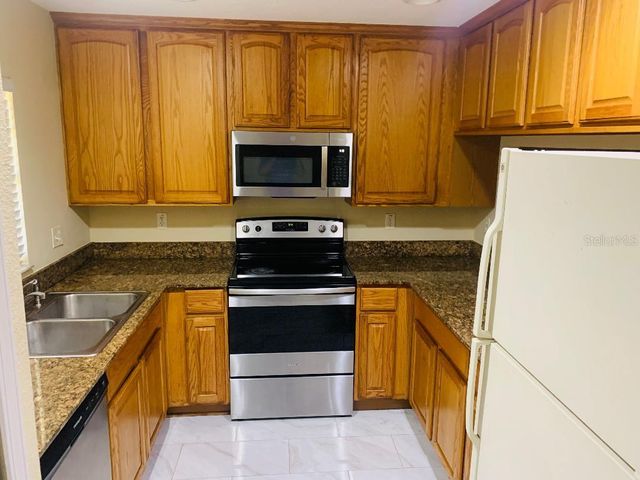 5384 RIVER ROCK ROAD, Lakeland, FL 33809