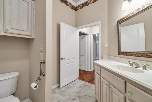 201 Bluebonnet Lane, Waxahachie, TX 75165