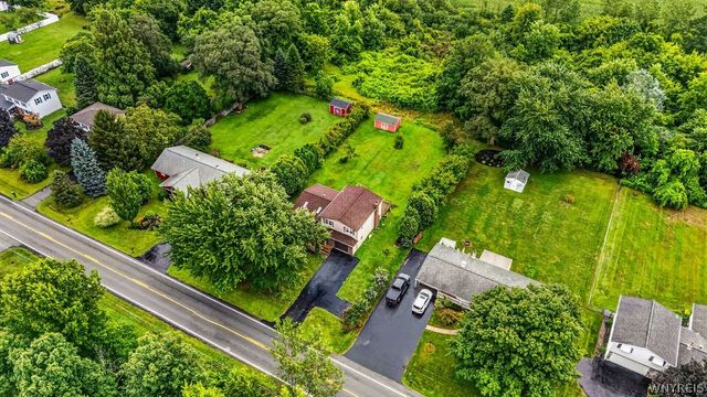 4671 Porter Center Road, Lewiston, NY 14092