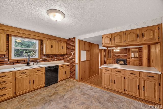 4671 Porter Center Road, Lewiston, NY 14092