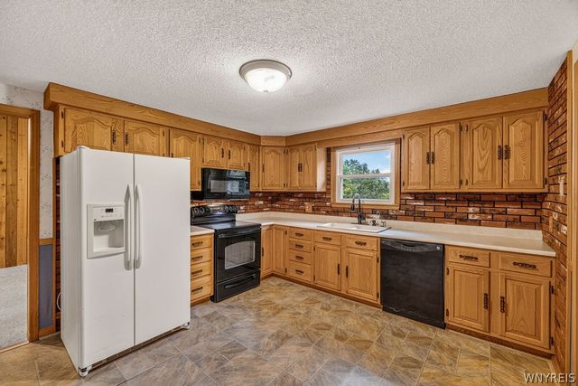 4671 Porter Center Road, Lewiston, NY 14092