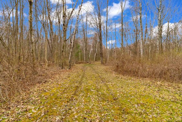 2828 Lakeshore Road, Sanilac Twp, MI 48401