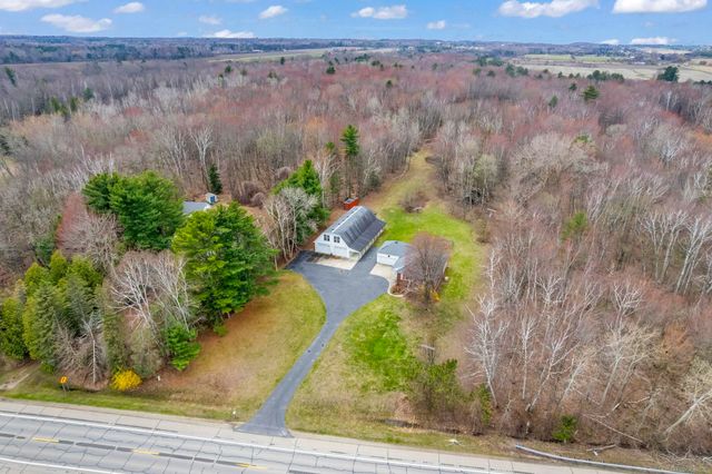 2828 Lakeshore Road, Sanilac Twp, MI 48401