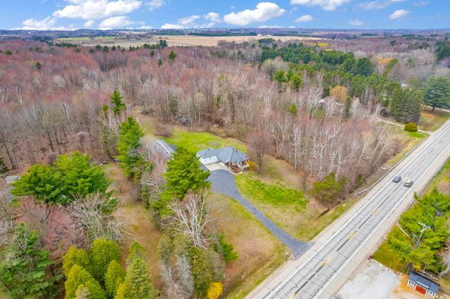 2828 Lakeshore Road, Sanilac Twp, MI 48401