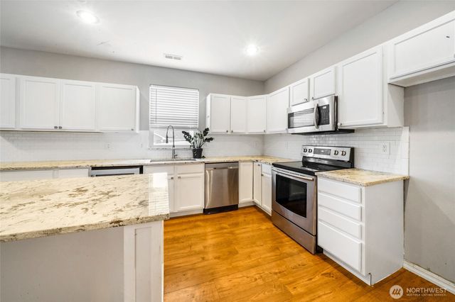 1509 W Virginia Street, Moses Lake, WA 98837
