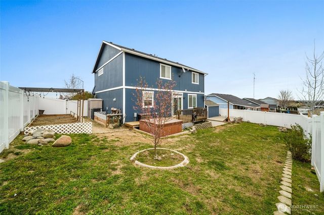 1509 W Virginia Street, Moses Lake, WA 98837