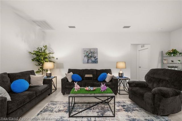648 W Carmichael Street, Avon Park, FL 33825