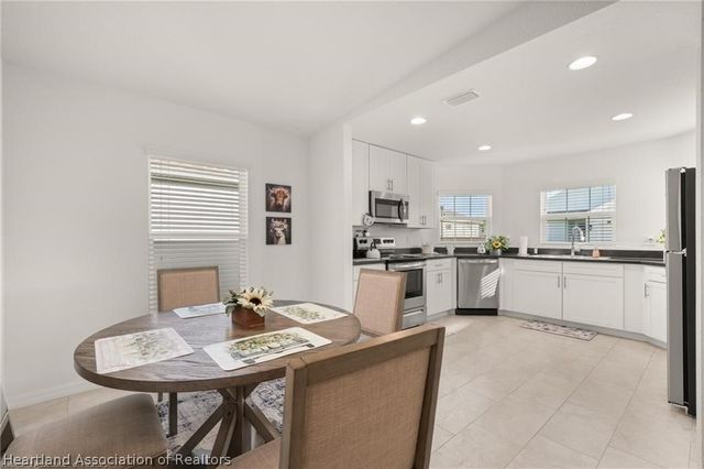 648 W Carmichael Street, Avon Park, FL 33825