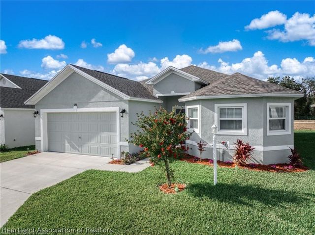 648 W Carmichael Street, Avon Park, FL 33825