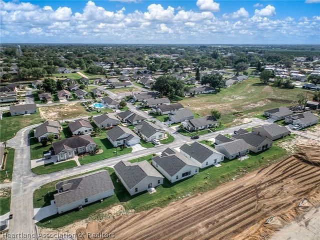 648 W Carmichael Street, Avon Park, FL 33825