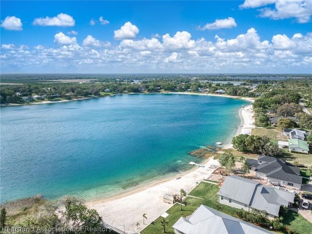 648 W Carmichael Street, Avon Park, FL 33825