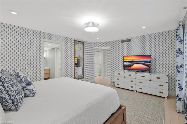 102 Wilderness WAY # A343, Naples, FL 34105