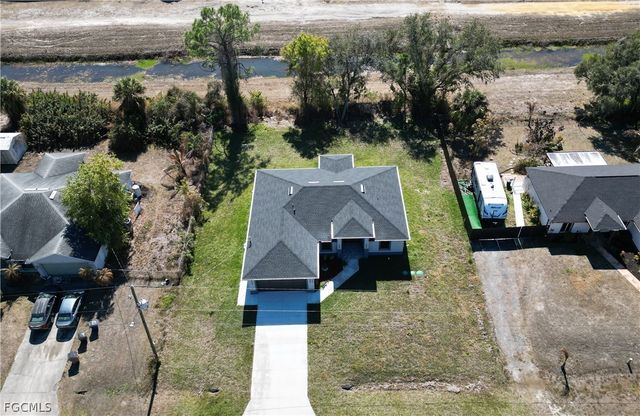 3805 17th ST W, Lehigh Acres, FL 33971