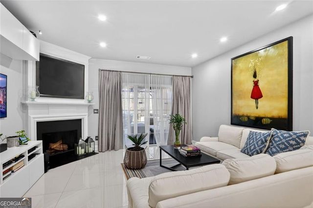 205 Devonshire Drive, Alpharetta, GA 30022