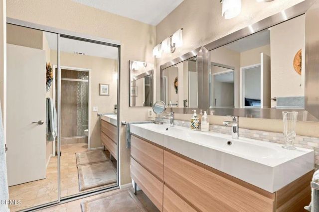 2253 Martinique Lane, Oxnard, CA 93035