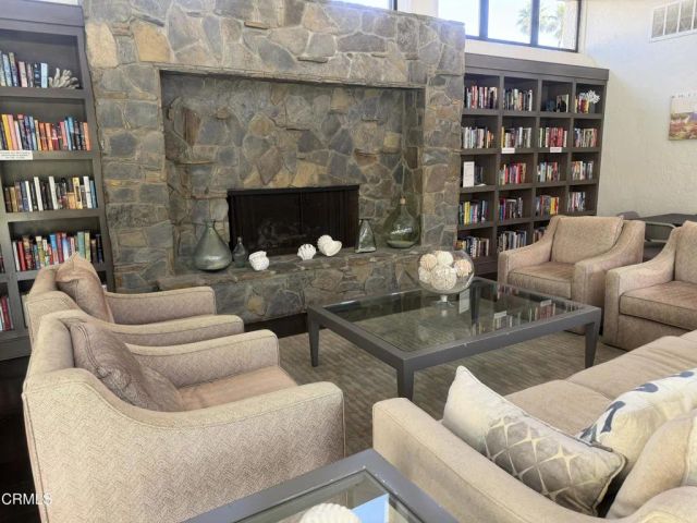 2253 Martinique Lane, Oxnard, CA 93035