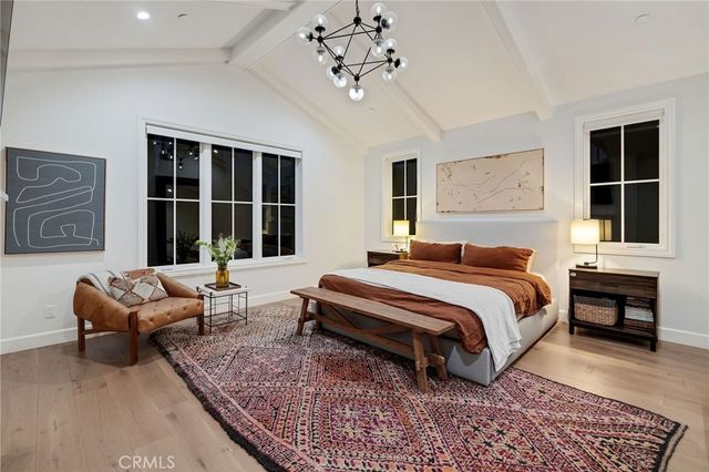 2517 Elm Avenue, Manhattan Beach, CA 90266
