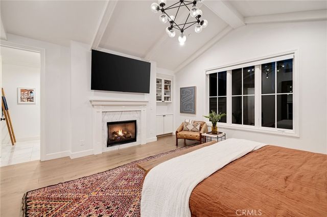 2517 Elm Avenue, Manhattan Beach, CA 90266