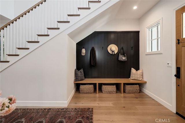 2517 Elm Avenue, Manhattan Beach, CA 90266