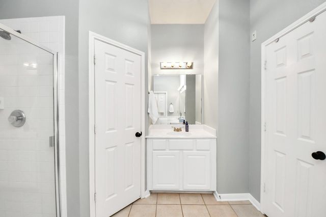 5718 Skydale Lane, Richmond, TX 77469