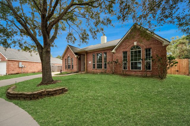 5718 Skydale Lane, Richmond, TX 77469