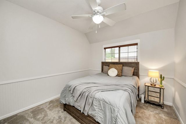 5718 Skydale Lane, Richmond, TX 77469