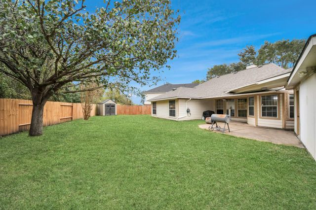 5718 Skydale Lane, Richmond, TX 77469