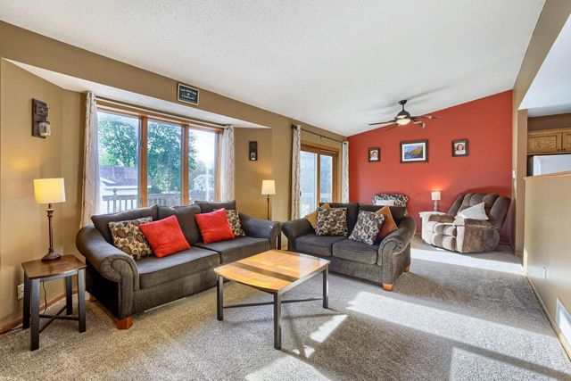 39119 Riverside Court, North Branch, MN 55056