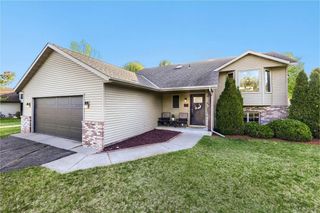 39119 Riverside Court, North Branch, MN 55056