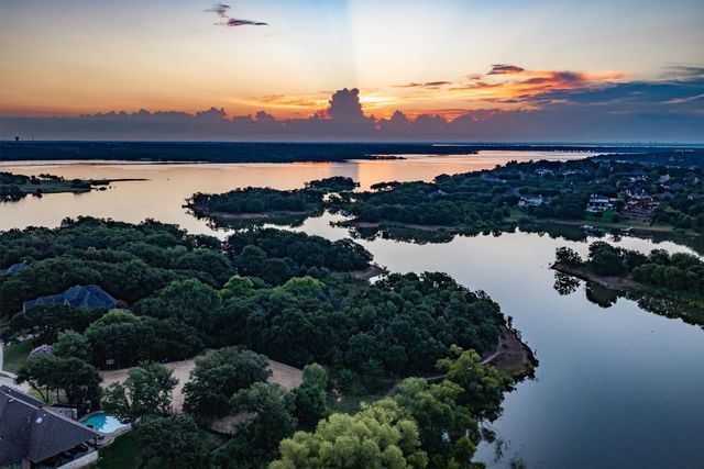 3110 Overlook Circle, Highland Village, TX 75077