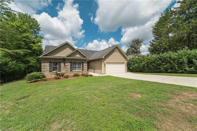3419 Corvair Drive, High Point, NC 27265