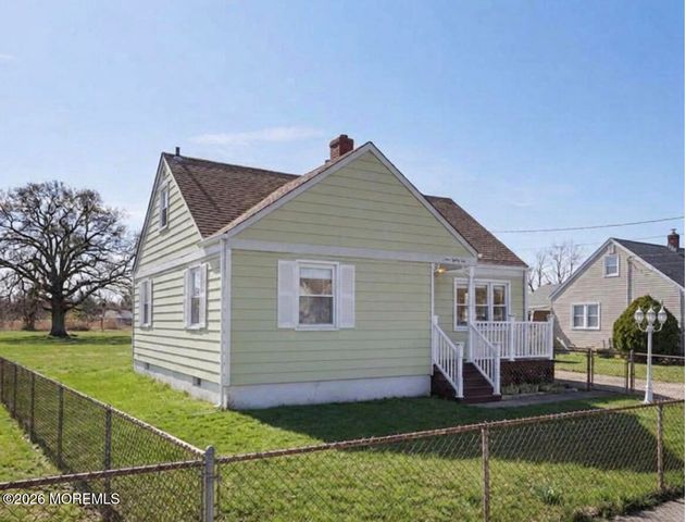 182 Seabreeze Way, Keansburg, NJ 07734