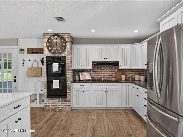 1161 WHISPERING PINES Road, St. Johns, FL 32259