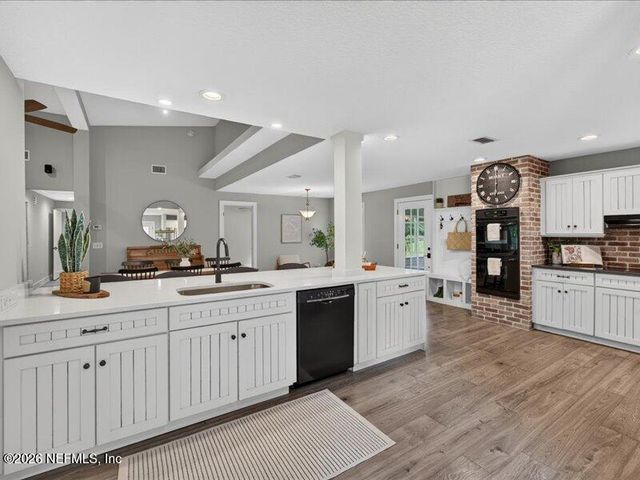 1161 WHISPERING PINES Road, St. Johns, FL 32259