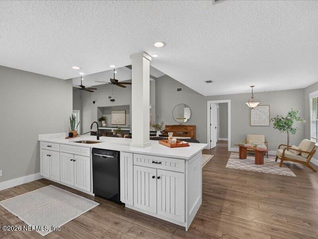 1161 WHISPERING PINES Road, St. Johns, FL 32259