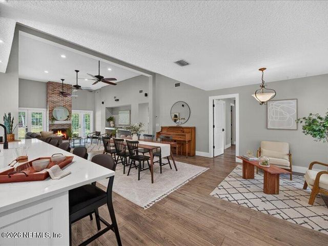 1161 WHISPERING PINES Road, St. Johns, FL 32259