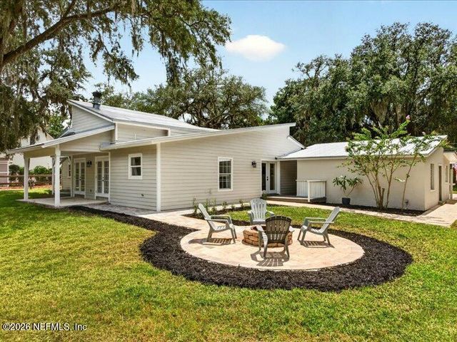 1161 WHISPERING PINES Road, St. Johns, FL 32259