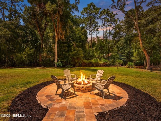 1161 WHISPERING PINES Road, St. Johns, FL 32259