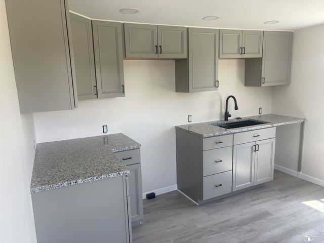 604 W 10th Street, Monroe, MI 48161