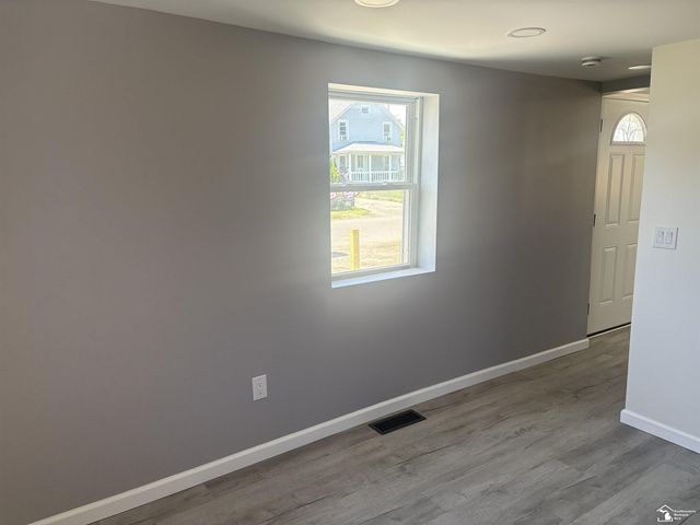 604 W 10th Street, Monroe, MI 48161