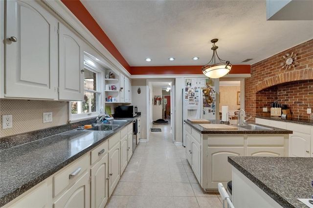 1603 COTTAGEWOOD DRIVE, Brandon, FL 33510
