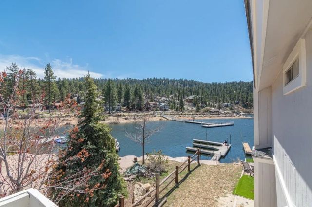 735 Tayles Point, Big Bear Lake, CA 92315