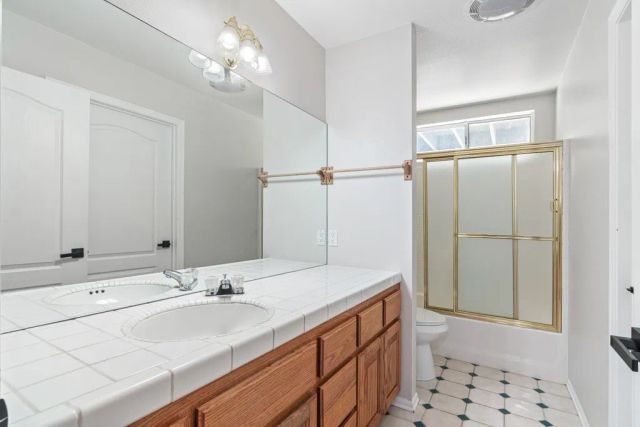 735 Tayles Point, Big Bear Lake, CA 92315