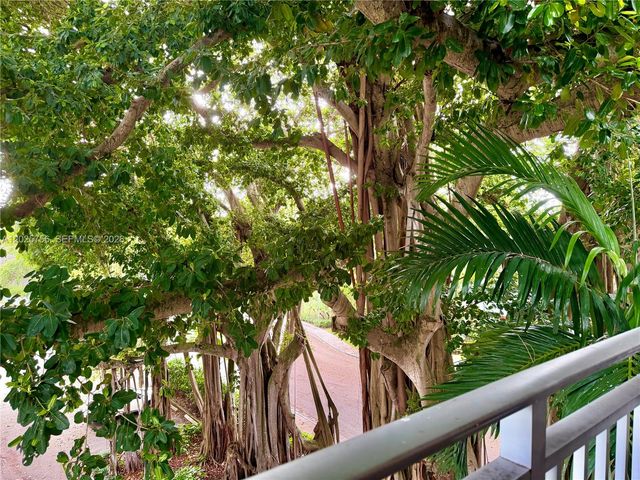 777 NE 62nd St C512, Miami, FL 33138